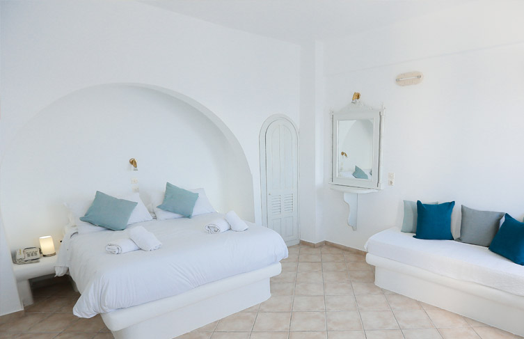 STANDARD DOUBLE ROOM